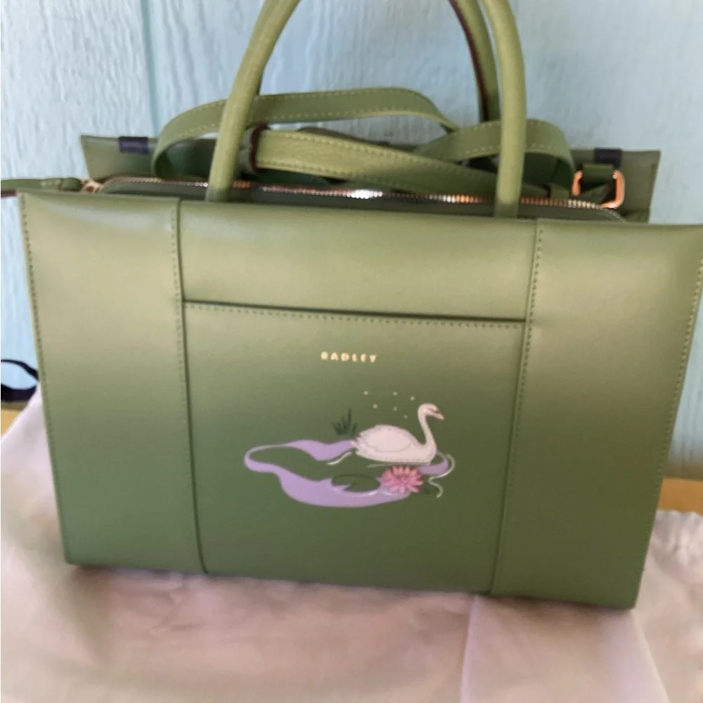 Radley of London Crossbody Satchel - Picture 2 of 4